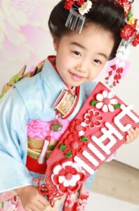 七五三七歳羽子板